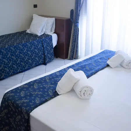 Caroline Guest house 3*